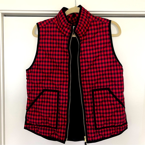 JCREW‎ Factory Quilted Gingham Puffer Vest, Red & Black, M - Picture 2 of 6